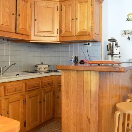 Rdc Avec Terrasse - 2 Chambres, 6 Couchages, Parking, A 500m Du Port - - Fr-1-225c-55 *