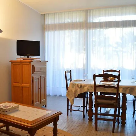 Rdc Avec Terrasse - 2 Chambres, 6 Couchages, Parking, A 500m Du Port - - Fr-1-225c-55 Apartment